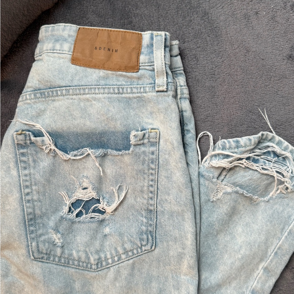 H&M Light Blue Ripped Skinny Jeans